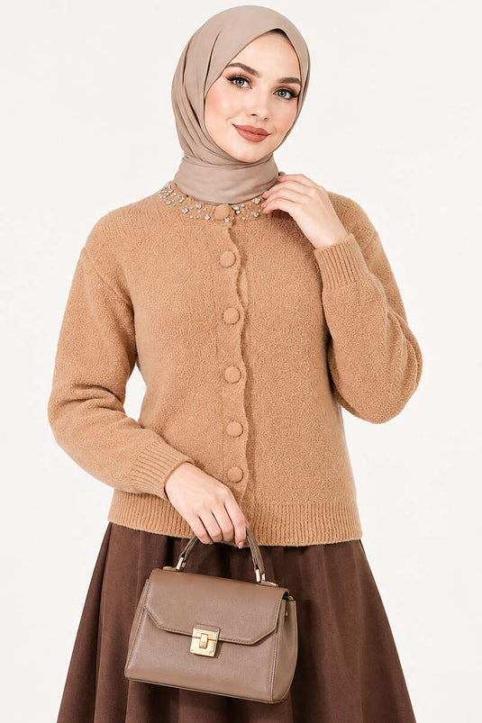 Cardigan Beige Con Colletto Decorato E Dettaglio Barba