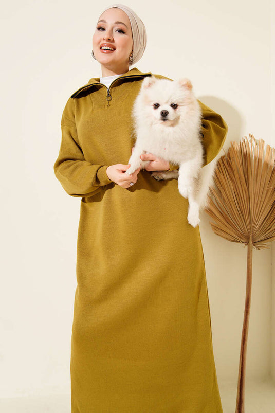 Robe en maille à demi-zip vert olive