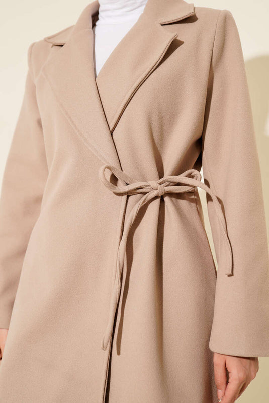 Cappotto in cashmere con lacci laterali beige