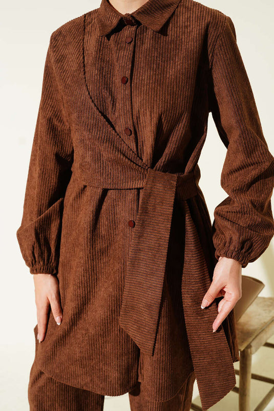 Ensemble deux pièces en velours côtelé à nouer sur le côté, couleur café