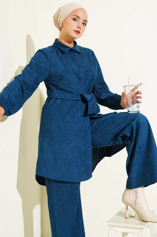 Ensemble deux pièces en velours côtelé vert pétrole avec liens latéraux