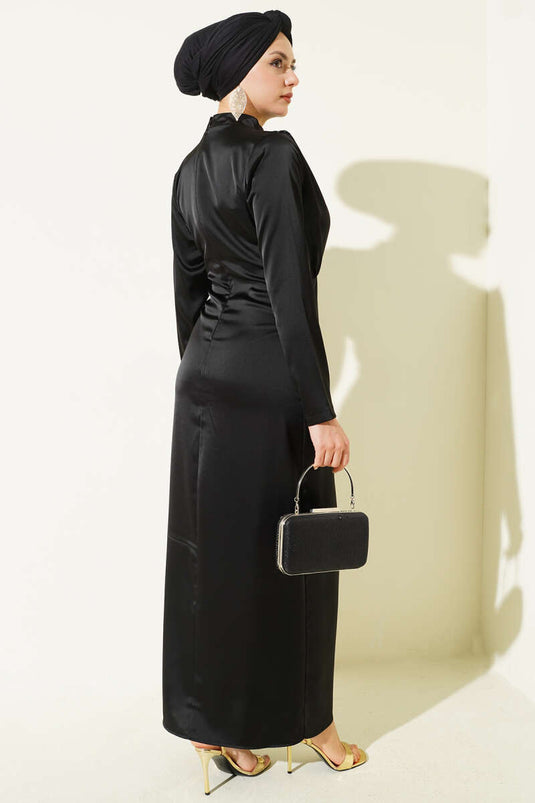 Yan Büzgülü Gold Tokalı Saten Abiye Siyah