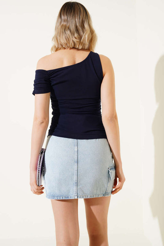 Blusa de manga sencilla con fruncido lateral azul marino