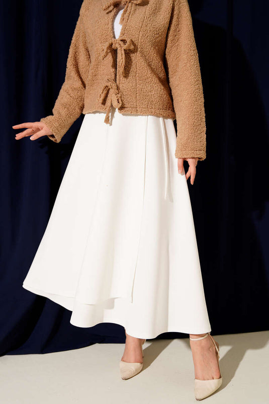 Witte scuba rok met strik aan de zijkant