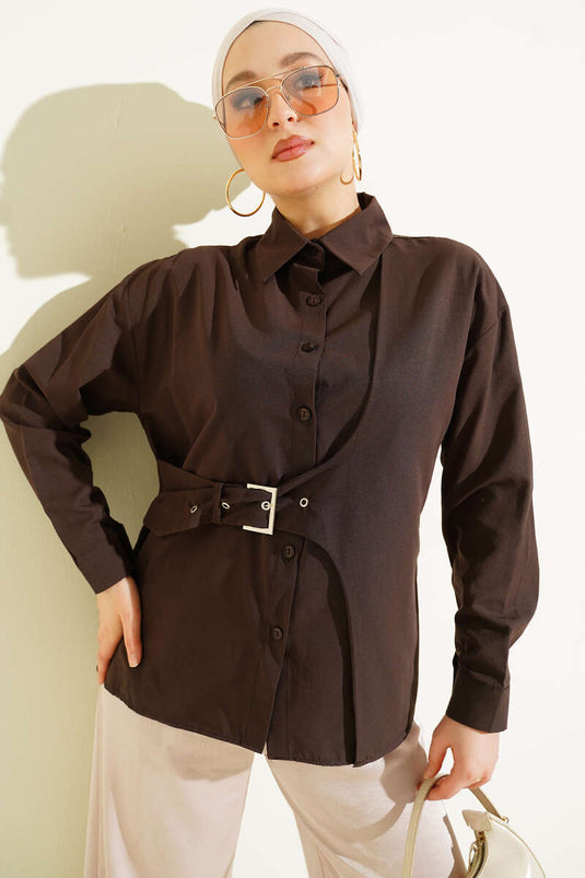 قميص بحزام جان وتفاصيل بلون بني