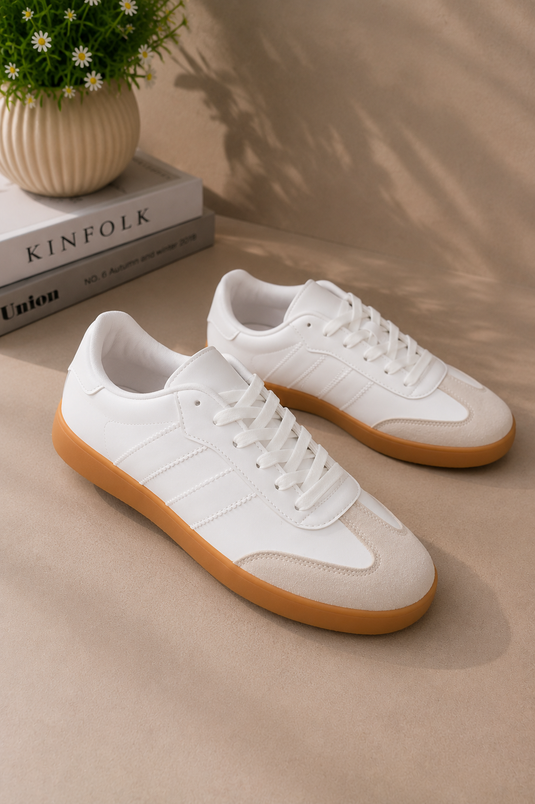 White Sports Shoe with Side Stripe Detail Sneaker