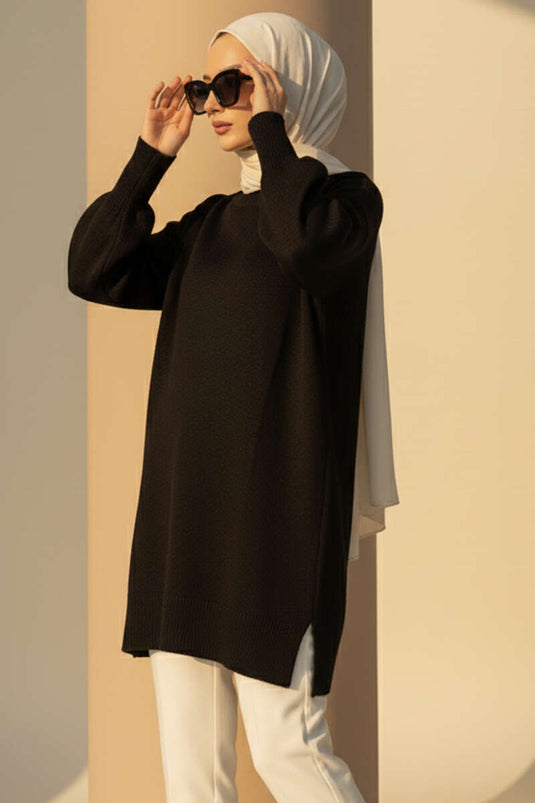 Tunique longue en tricot doux avec fente latérale noire