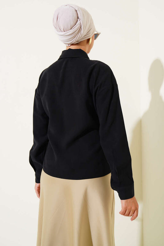 Chemise courte en Tencel à nouer sur le côté, noire