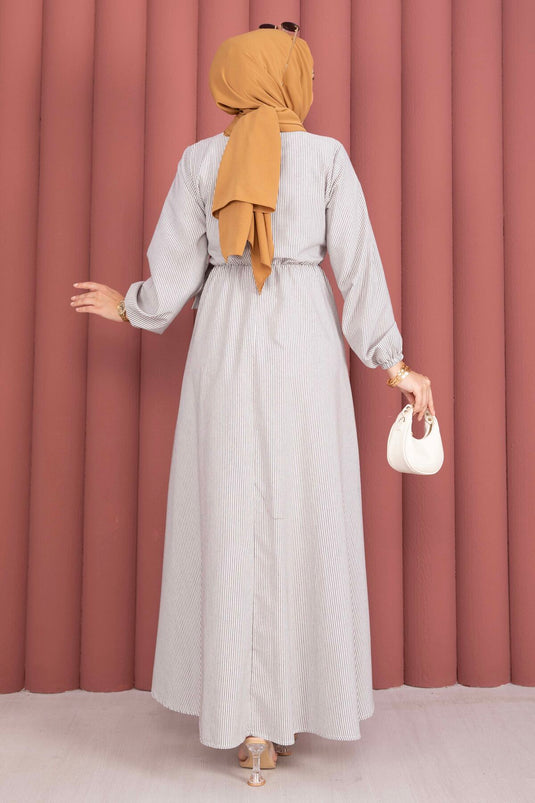 Robe modeste rayée à nouer sur le côté, couleur café