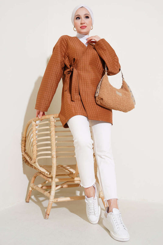 Kimono matelassé à nouer sur le côté Marron