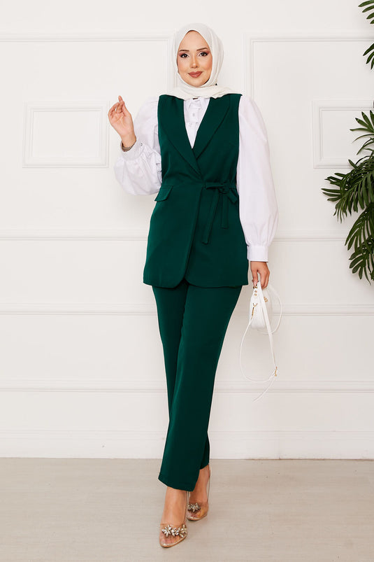 طقم سترة برباط جانبي زمرد