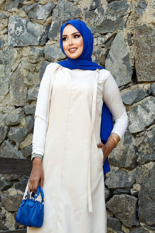 فستان حجاب منقوش بتفاصيل جيوب جانبية، كريمي