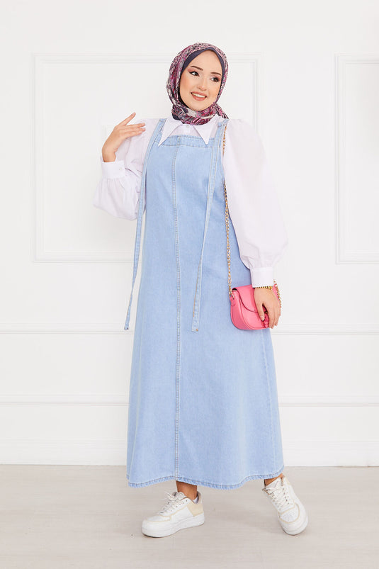 Salopette robe en jean à poches latérales pour modest fashion, bleu clair