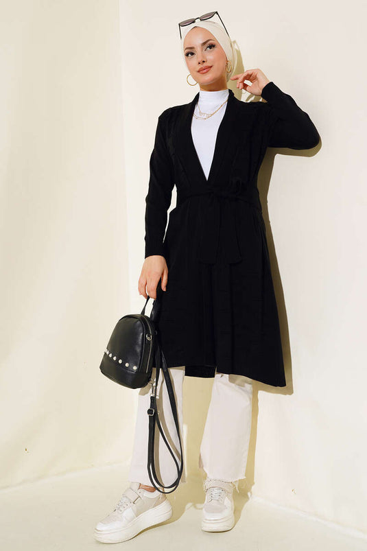 Gilet noir à lacets et coutures latérales