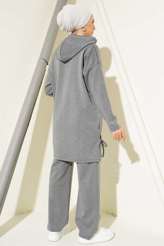 Traje doble con capucha y lazo lateral Gris Melange