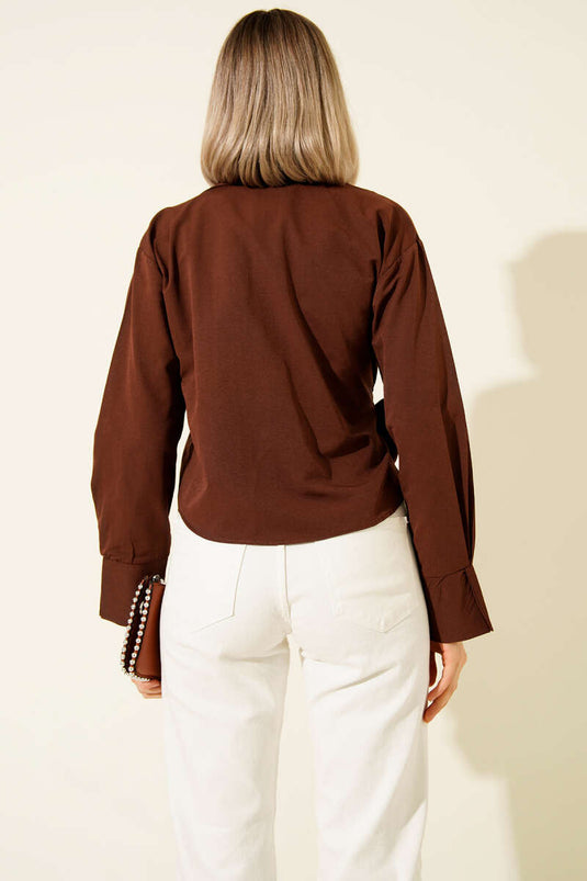 Chemise courte à nouer sur le côté, marron