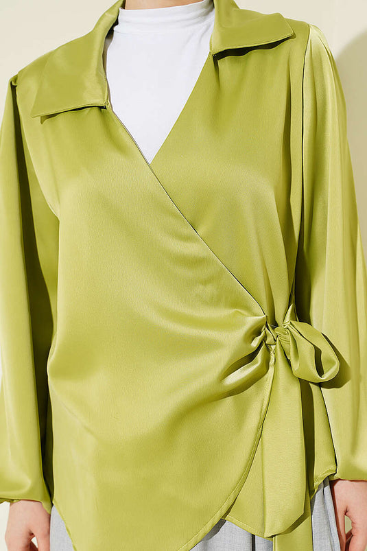 Blouse en satin à nouer sur le côté Vert pistache