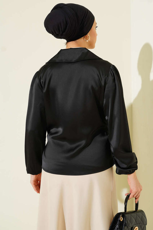 Blouse en satin noire à nouer sur le côté