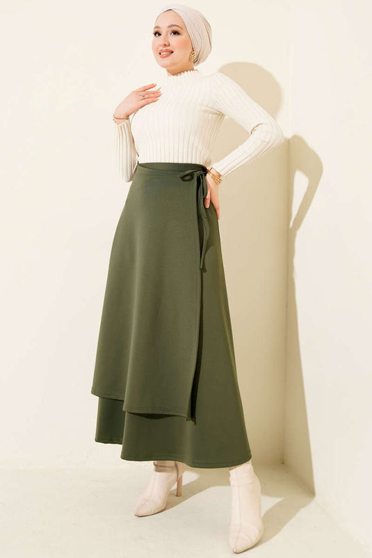 تنورة سكوبا بحبل جانبي باللون الزيتوني