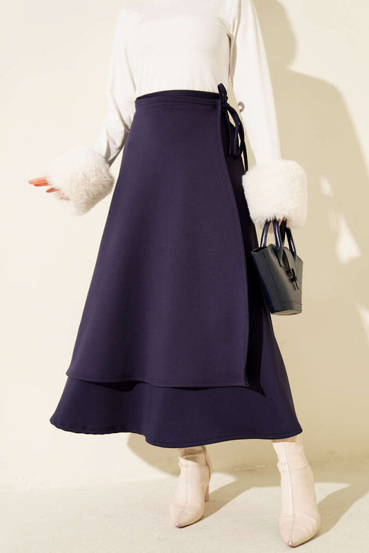 تنورة سكوبا بحبل جانبي باللون الأزرق الداكن