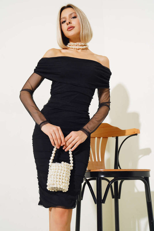 فستان تول متوسط الطول مع تجمعات جانبية، أسود