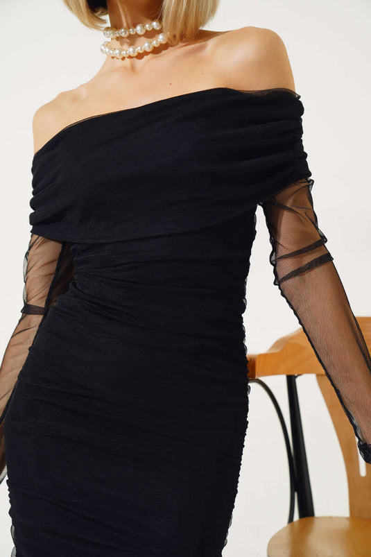 فستان تول متوسط الطول مع تجمعات جانبية، أسود