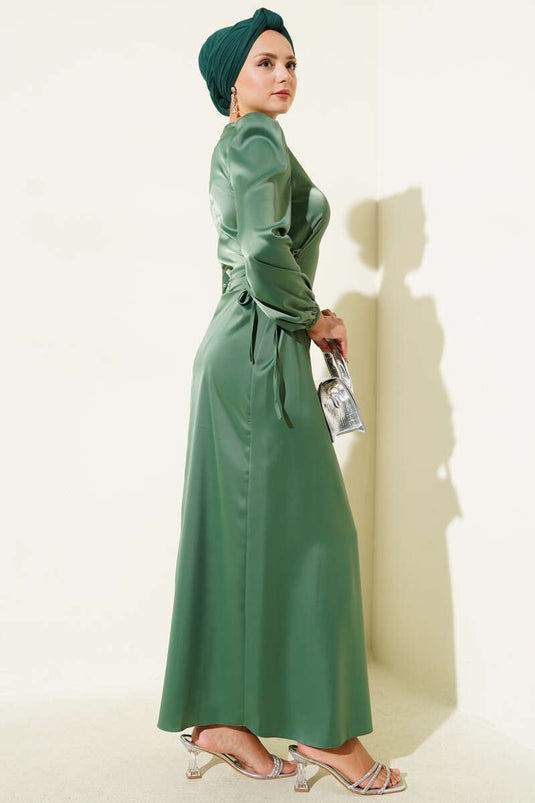 Yanları İp Detaylı Saten Elbise Çağla Yeşili