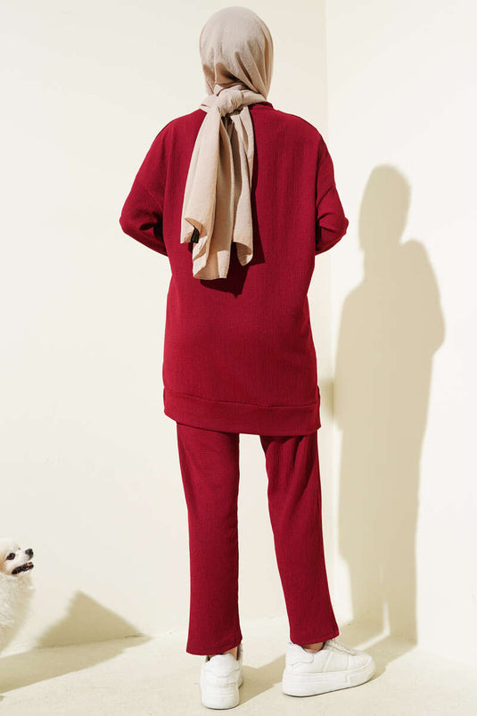 Costume croisé bordeaux fendu sur le côté