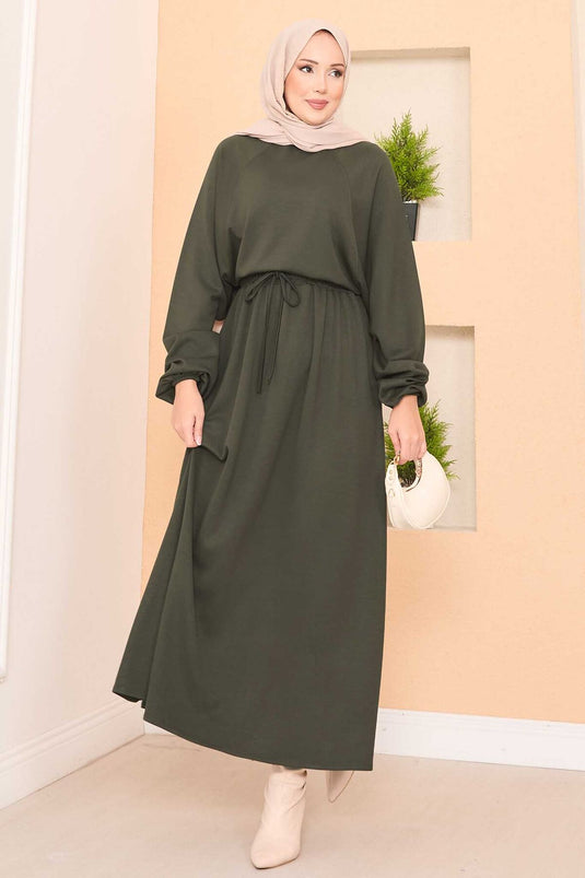 Ensemble hijab avec jupe courte à manches chauve-souris et kaki