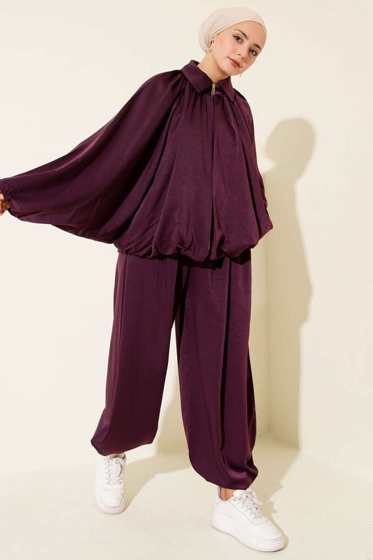Costume deux pièces ample en satin à manches chauve-souris Prune