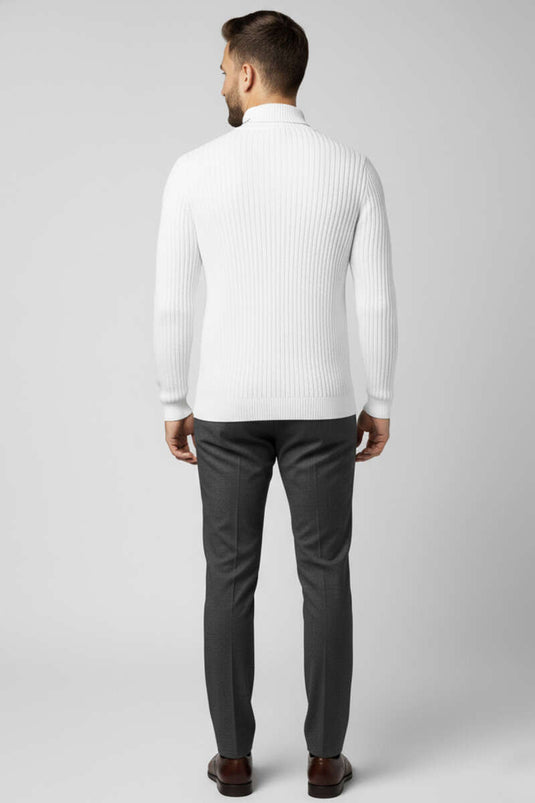 كنزة رجالية محبوكة بنصف ياقة عالية، لون بيج فاتح