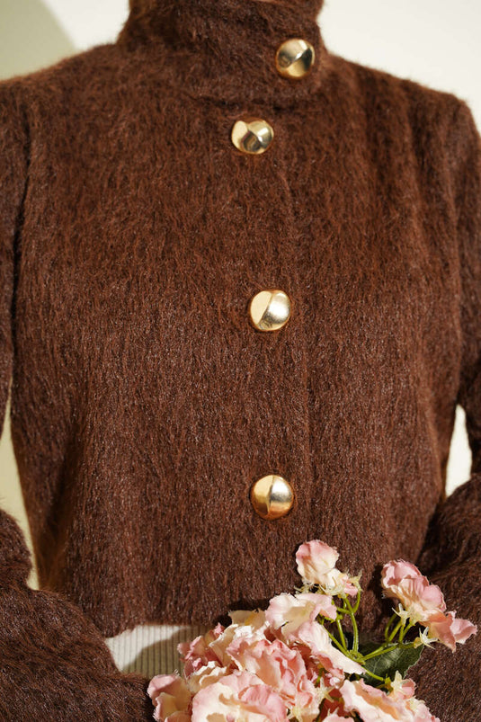 Halbrollkragenjacke mit goldenen Knöpfen, Kaffee