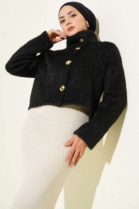 Veste à col roulé mi-long avec boutons dorés, noire