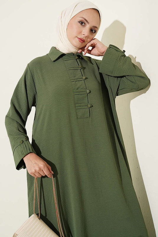 Conjunto De Dos Piezas Verde Con Botones Y Medio Pecho