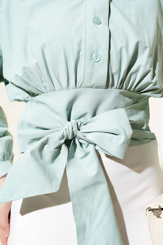 Chemise courte à demi-boutonnée avec cravate, couleur menthe