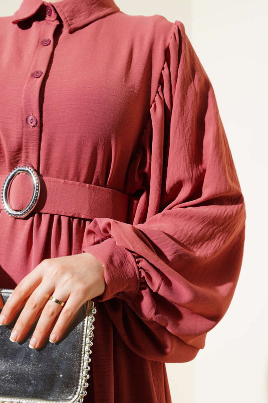 Robe ceinturée à manches ballon et demi-boutons, rose poudré