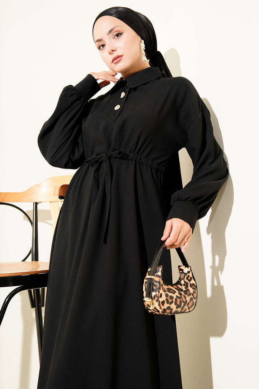 Robe tunnel à taille demi-boutonnée noire