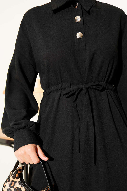 Robe tunnel à taille demi-boutonnée noire