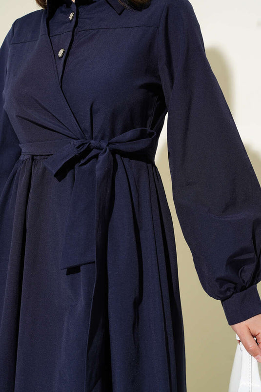 Yarım Düğmeli Fırfırlı Yandan Bağlamalı Elbise Lacivert