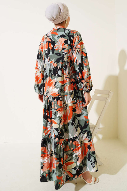 Halbgeknöpftes, aufwendig gemustertes Kleid, Khaki