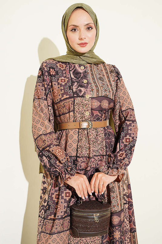 Yarım Düğmeli Otantik Desenli Elbise Camel