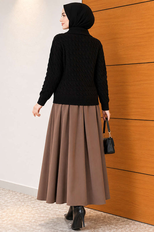 Half Buttoned Ribbed Pattern Sweater Black