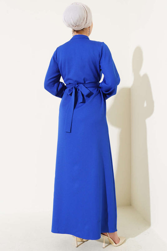 String-Kleid mit Halbknopfkragen in Saxe