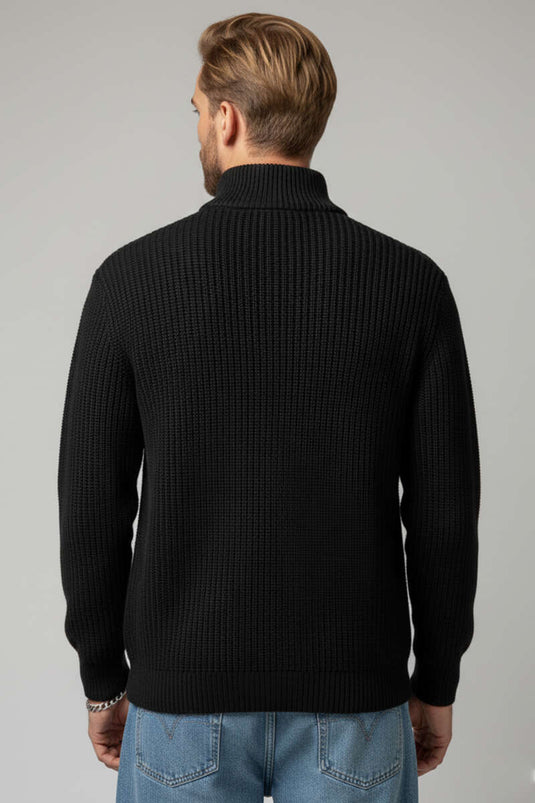 كنزة بياقة عالية وسحاب نصفي، أسود