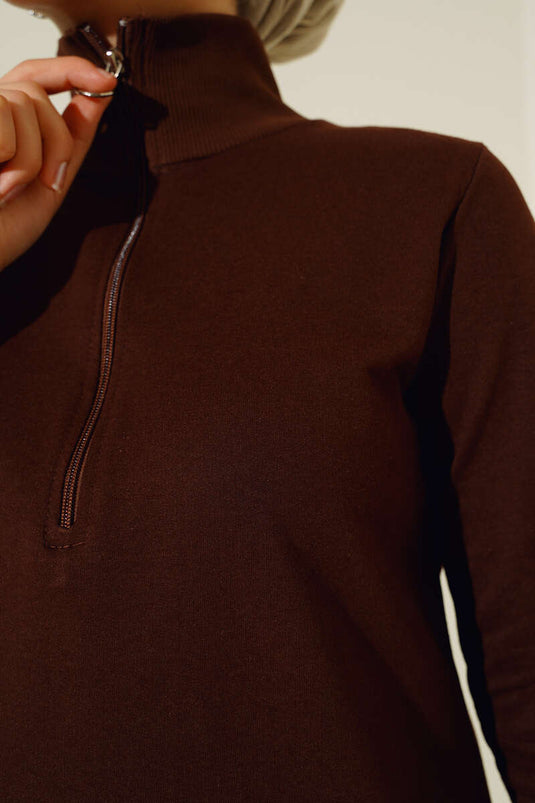 تونيك طويل أساسي بنصف سحاب بني