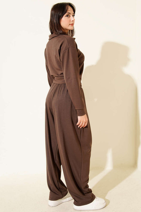 Ensemble deux pièces Loisha avec chemisier à demi-zip, couleur café