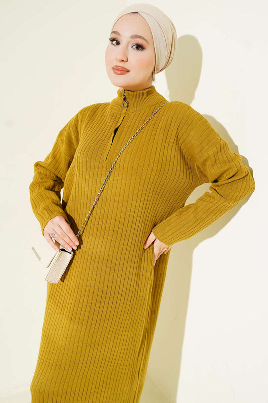 Robe en maille côtelée à demi-zip vert olive