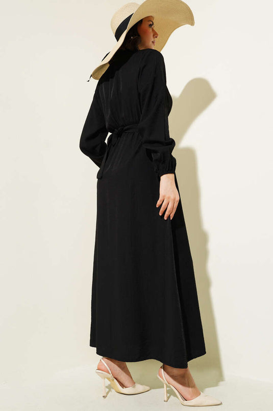 Yarım Gold Düğmeli Kuşaklı Elbise Siyah