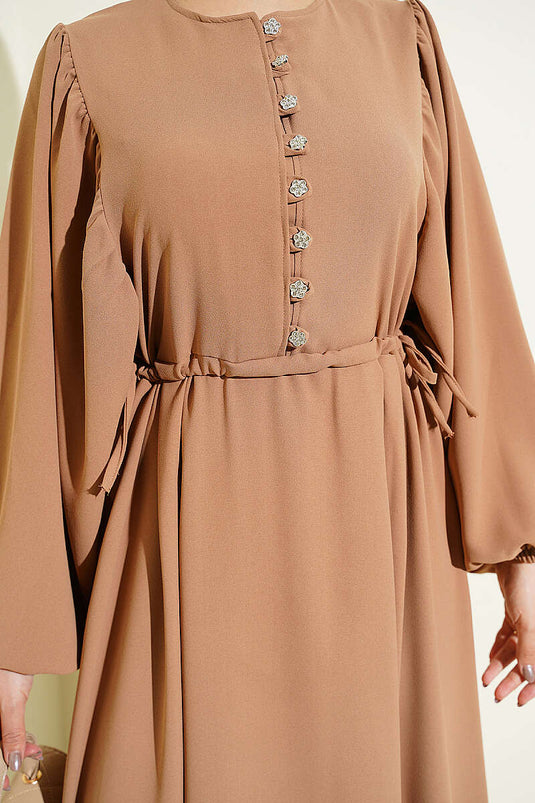 Robe à demi-pierres avec liens latéraux beige sable