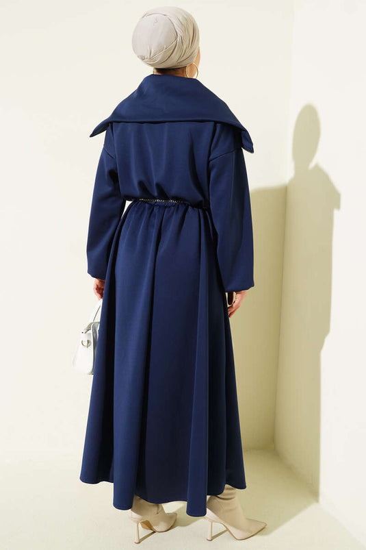 فستان سكوبا بياقة نصفية وسحاب باللون الأزرق الداكن